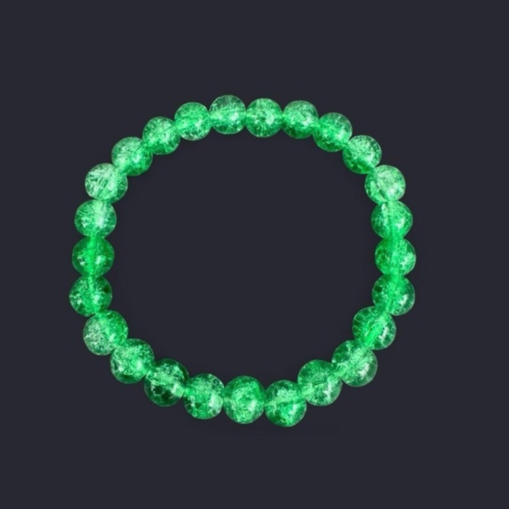 Green Crackle Glass Bead Bracelet